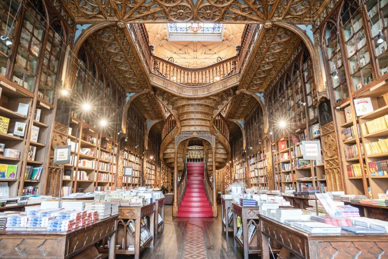 Porto : quand la librairie Lello nous rappel Harry Potter